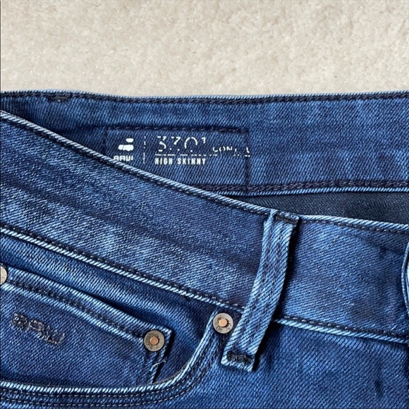 G-Star Cut off Jean shorts - Picture 4 of 13